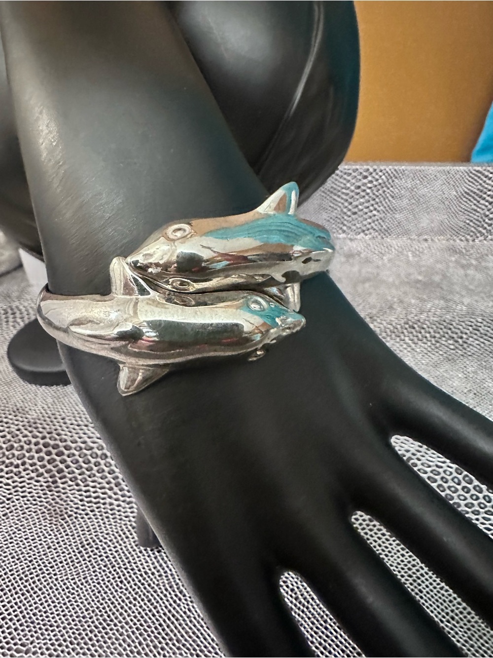 Silver Tone Vintage Dolphin Bracelet - Pets Fish Accessory